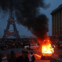 Más de 330 detenidos en Francia por disturbios tras la victoria del PSG (Videos)