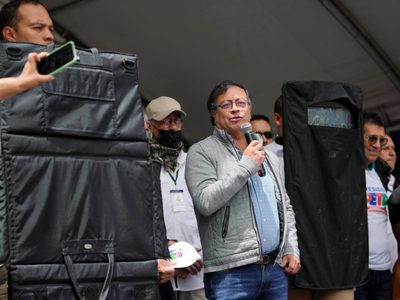 La autoridad electoral de Colombia abre investigación a la financiación de campaña de Petro de 2022