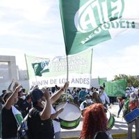 ATE denunció a diputados provinciales de cobrar "jubilaciones de privilegio"