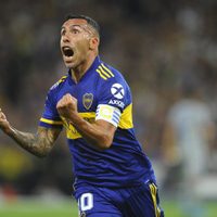 Carlos Tevez: el mejor gol en Boca, el regreso de China y la anécdota con Evra y Park Ji-Sung