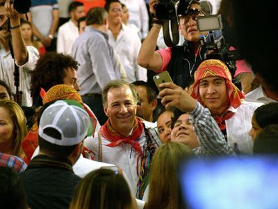 'La 3de3 se queda corta, mejor vamos por la 7de7”, plantea Meade en Durango