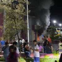 Quema de material electoral y actos vandálicos impiden cómputos en cinco municipios de Veracruz