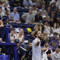 Fotógrafo interrumpe partido entre Medvedev y Bonzi en el US Open (Video)
