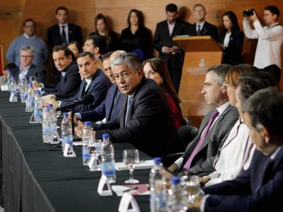 Figueroa firmó un acuerdo con intendentes y el Poder Judicial para combatir el microtráfico de drogas en Neuquén