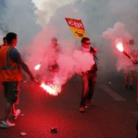 Francia vive tercera huelga general en contra de reformas laborales de Emmanuel Macron