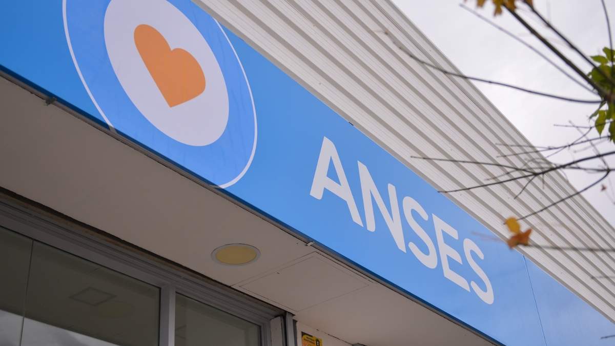 La ANSES actualizó algunas de sus prestaciones. Fuente: (Twitter)
