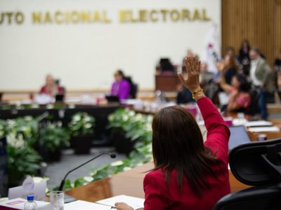 Pese a acordeones y otras irregularidades graves, el INE valida los comicios para la Suprema Corte