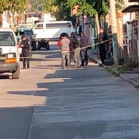 Policía irrumpe en domicilio en Temixco y desata balacera; hay cuatro mujeres, un adolescente y un bebé muertos