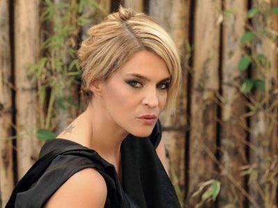 Leticia Brédice acusó gravemente a su novio en las redes y después le pidió perdón
