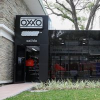Adiós a las filas en el OXXO: así funciona su primera tienda sin cajeros