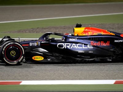 Verstappen se lleva sin complicaciones el Gran Premio de Bahréin; “Checo” Pérez es segundo