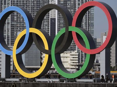 Comité Olímpico y Paralímpico de EU prohíbe a mujeres trans competir en deportes olímpicos femeninos