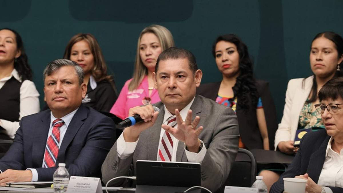 Proyecto de cablebús en Puebla se hará sin endeudar al estado: Alejandro Armenta