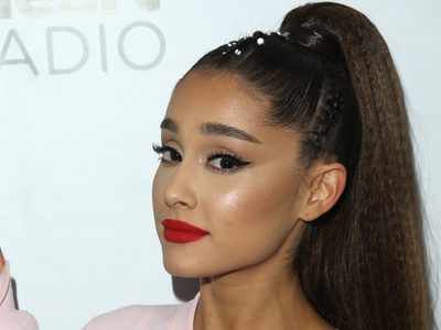 ¡Con un nuevo récord! Ariana Grande se convirtió en la primera artista en alcanzar la cifra