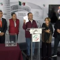 Monreal no es Harry Potter, no hay magia; hubo un sobre vacío y una hoja en blanco: Germán Martínez