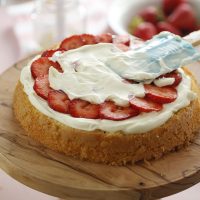 Torta matera de frutillas: la receta perfecta si tenés invitados sorpresa a la hora de la merienda