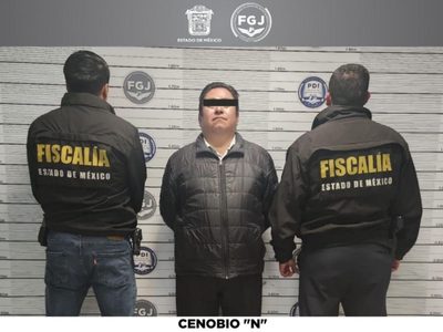 Detienen al exdirector de la Normal Rural de Tenería, acusado de encubrir el homicidio de un estudia
