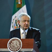 'Ya vamos hacia la reapertura”, insiste AMLO pese a nuevo pico de contagios