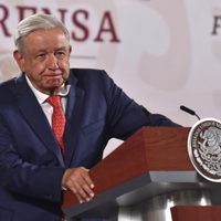 Tras reportaje de Proceso sobre Samuel García, AMLO pide investigar cualquier fraude fiscal