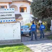 Tras una serie de allanamientos por estafas, la Policía secuestró 12 vehículos en Neuquén