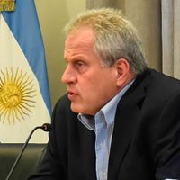 El ministro de Educación, Jaime Perzyck pidió la vuelta a la presencialidad plena de las escuelas
