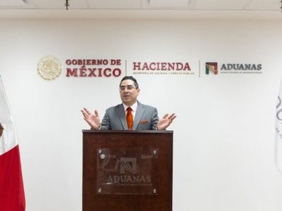 Quién es Alex Tonatiuh Márquez y qué se sabe de la cancelación de su visa