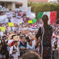 Sheinbaum presume programas de AMLO y arremete contra el Poder Judicial en Guerrero