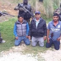 Civiles armados levantan a un regidor y dos policías en San Juan Chamula (Video)