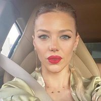 "La más linda del mundo": Evangelina Anderson desató la locura con sus fotos playeras