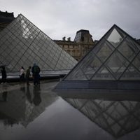 Detienen a otras cinco personas vinculadas al robo de joyas en el Louvre