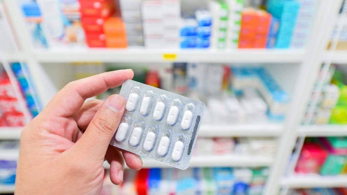 La ANMAT realiza una rigurosa revisión de los medicamentos. Fuente: (X)