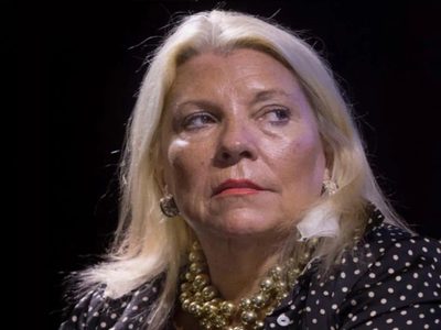 “Hicieron una fiesta con mariachis incluidos”: el Gobierno se lanzó sobre la celebración de Carrió