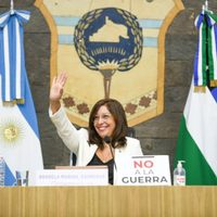 Con varios proyectos a futuro, Arabela Carreras se dirigió a la Legislatura