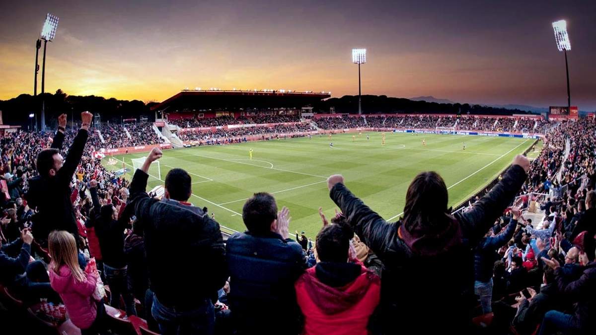 Presencialidad en las canchas de fútbol. Fuente: (Twitter)