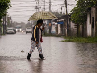 Depresión tropical Once-E amaga a Huatulco y Puerto Escondido: así lloverá el jueves