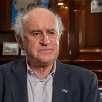 Parrilli rechazó el acuerdo del gobierno nacional con el FMI y lo calificó de inconstitucional y nefasto