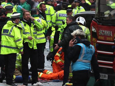 Atropello masivo: un conductor atacó la celebración de los hinchas del Liverpool en Inglaterra