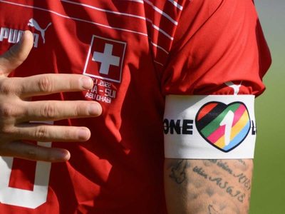 Qatar 2022: Brazaletes “One Love” se agotan pese al veto de FIFA