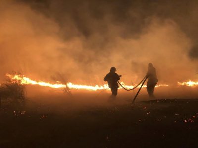 Bomberos Voluntarios recibieron el dinero antes de que las sirenas sonaran en Casa de Gobierno