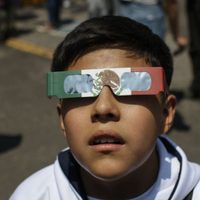 El espectáculo en el cielo y la Tierra: así vivió México el eclipse (Fotogalería y Video)