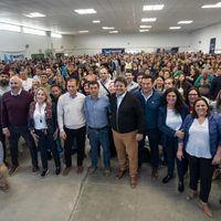 Koopmann comenzó una nueva gira de “Uniendo Neuquén”