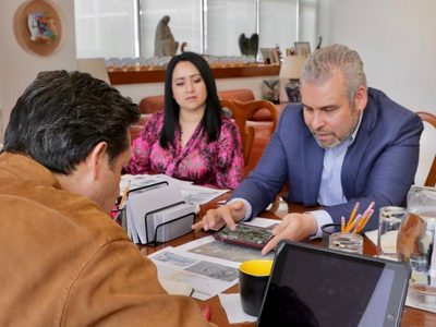 Cubren adeudos de Aureoles con el magisterio de Michoacán