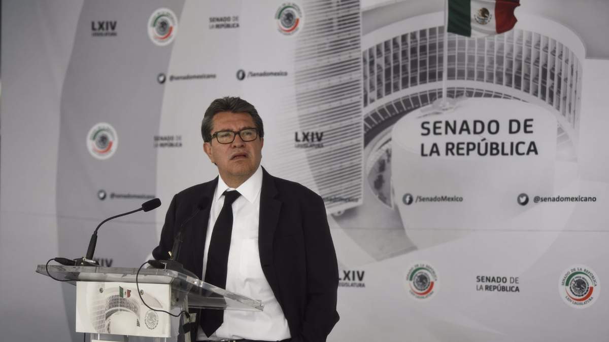 El senador aseguró que no se ha reunido con sus simpatizantes para anticipar su destape, como hizo el canciller Ebrard.
