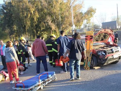 Por una distracción con el celular, una mujer causó un choque en cadena en la ruta 7 de Centenario