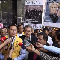 Martínez Veloz presenta nuevas pruebas en la FGR para frenar 'Ley Bonilla”