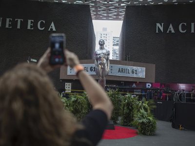 Imcine responde que ha apoyado al Ariel... con un millón 164 mil pesos al año