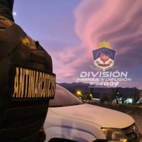 Detuvieron a una persona denunciada por comercializar drogas en cercanías a dos escuelas