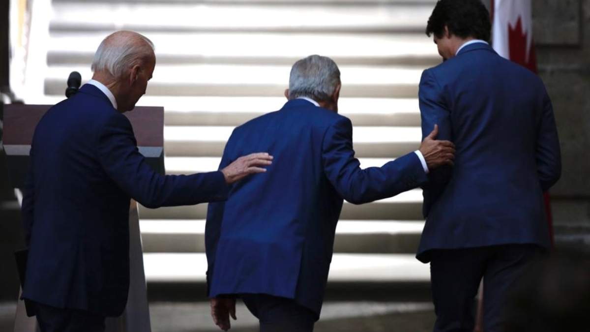 Joe Biden, Andrés Manuel López Obrador y Justin Trudeau al finalizar la cumbre