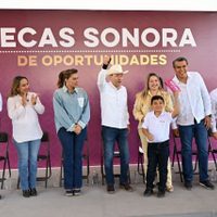 ”Nadie se queda atrás en la transformación”: Durazo lleva becas y conectividad a Soyopa y Mazatán