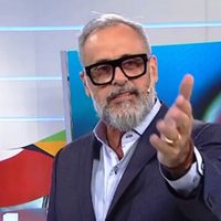 Jorge Rial lanzó una frase fulminante y polémica sobre el Cantando 2020: "Perdón por meterme en eso"